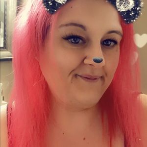 Meet your Posher, Dana